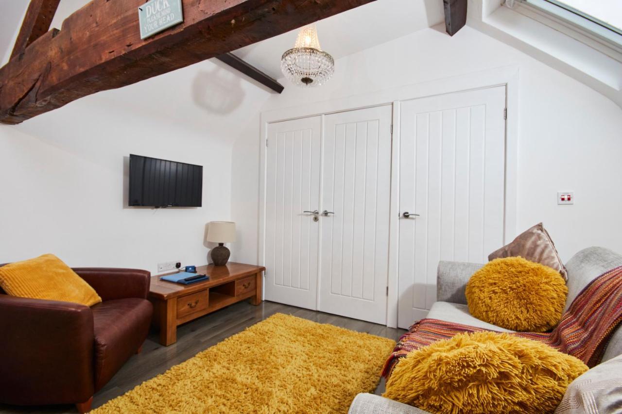 The Nutcracker Suite - Self Check-In, Self-Catering Apartment For East Midlands Airport Kegworth Kültér fotó
